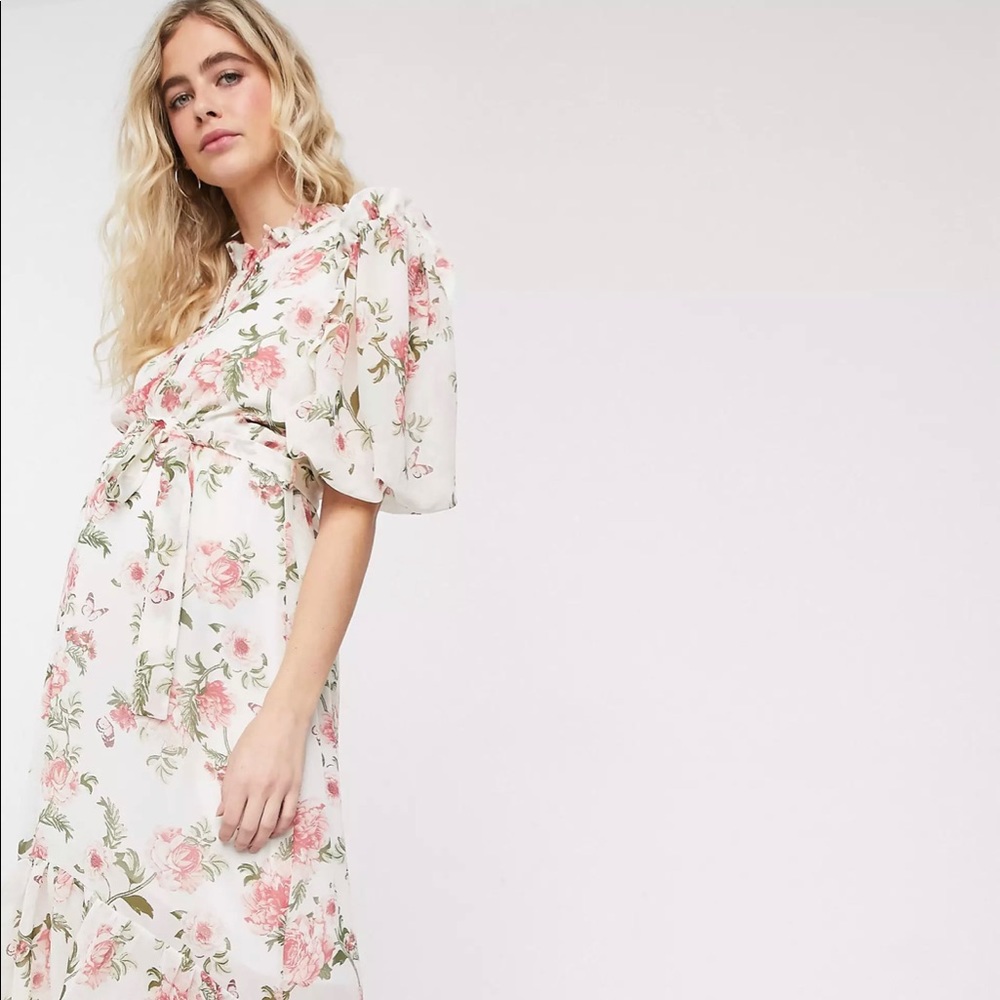 Queen Bee Maternity puff sleeve ruffle detail midi dress in cream floral print
